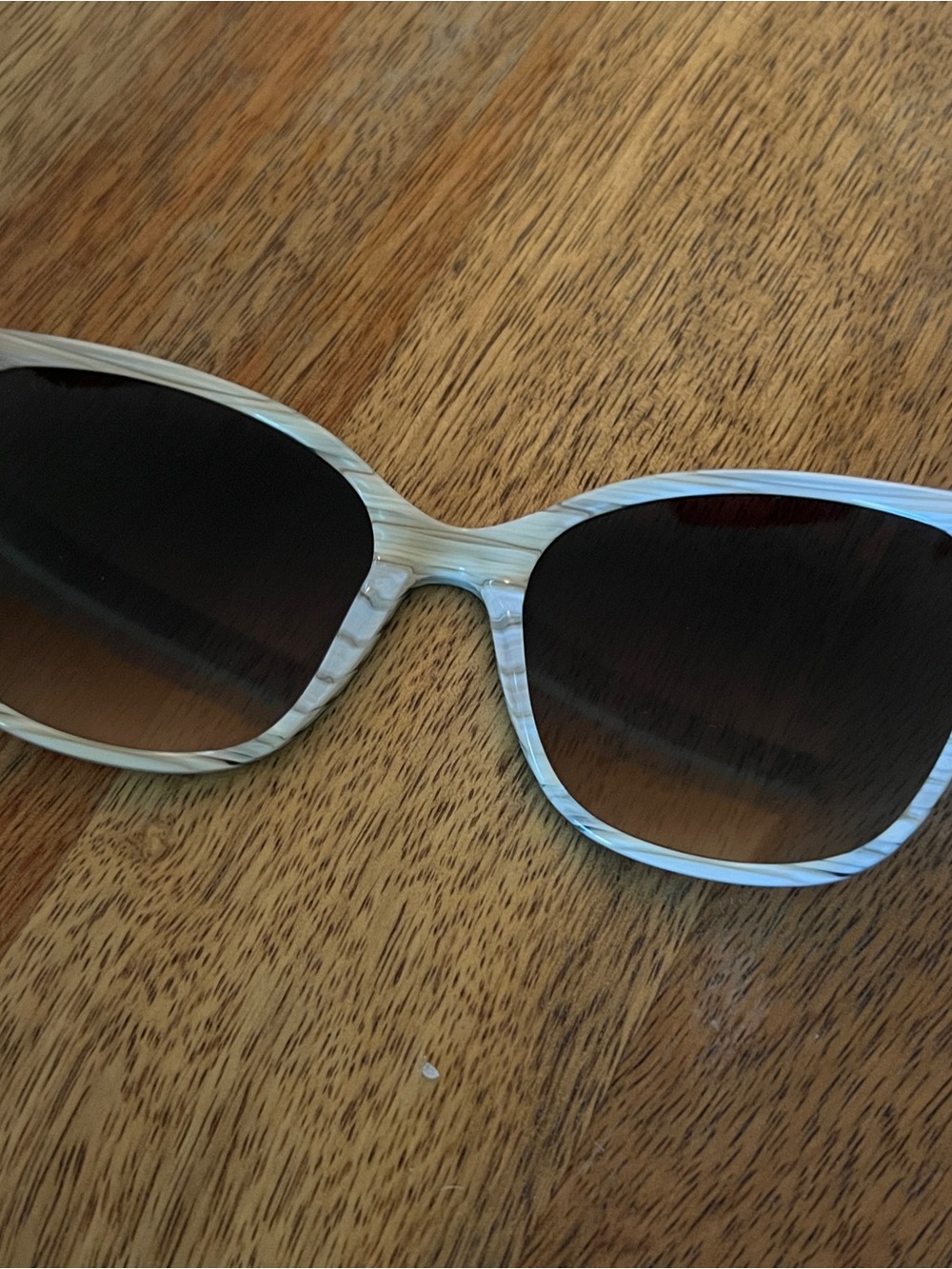 Ted Baker London Polarized Sunglasses – Black/Pearl Marble – TWS230 - Picture 5 of 10